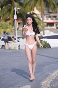 【精选街拍】Vol.3539 不吃鸡蛋街拍作品 - 冰淇淋的眼泪 [1052P+2V-34.2GB]